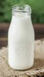 Garrafa cheia de leite